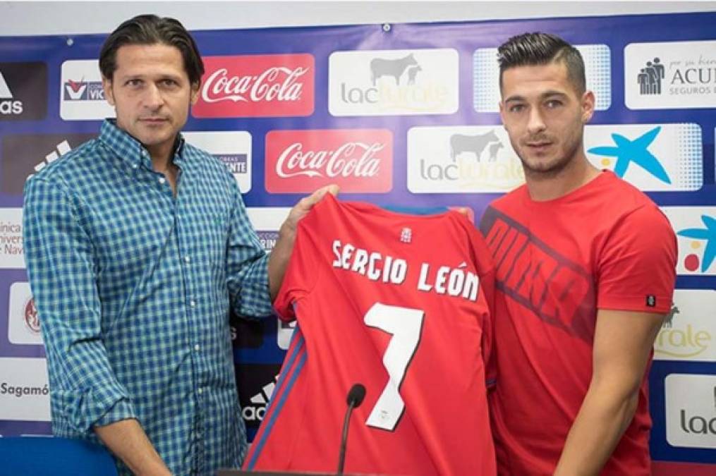 Sergio León presentado como nuevo jugador de Osasuna: 'Voy a trabajar para el equipo al máximo y hacer lo que me gusta que es jugar y meter goles'.