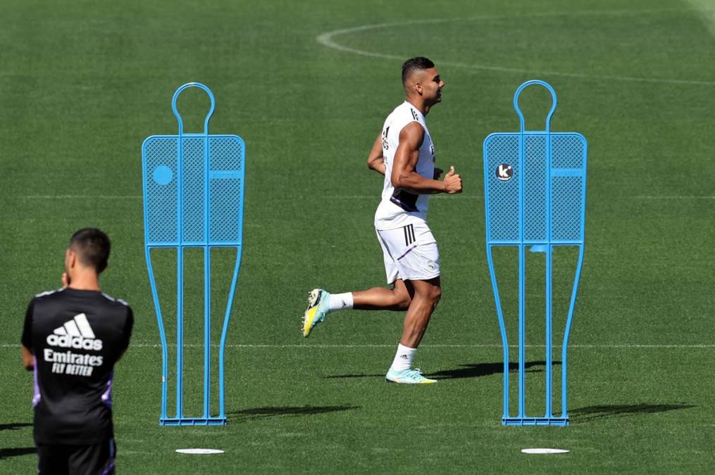 Casemiro vivió las que fueron sus últimas horas en la disciplina del Real Madrid. Fue su última mañana en la ciudad deportiva.