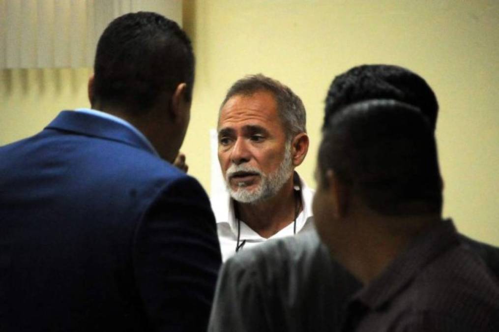 El exdirectivo del IHSS obtuvo incluso un permiso de la Justicia hondureña para trasladarse a Cuba a tratarse de una enfermedad que lo aquejó en prisión.