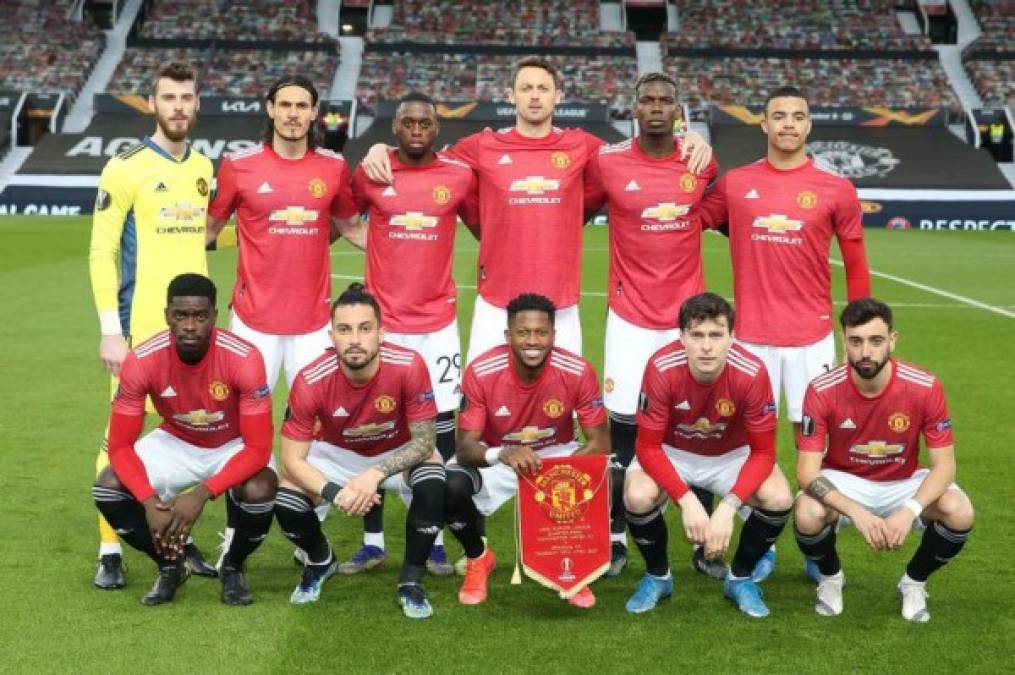 4. Manchester United (3531 millones de euros) - A nivel de marca en el mundo del fútbol, casi no hay nada como el Manchester United. El tirón que tiene sobre todo entre el público asiático es bestial. Durante muchos años, y a pesar de no atravesar su mejor momento deportivo, había liderado este ranking. Ahora con Ole Gunnar Solskjaer resurgen, y vuelven a estar entre los gigantes de la Premier. Les queda rematar con algún trofeo. Están en semifinales de la Europa League.