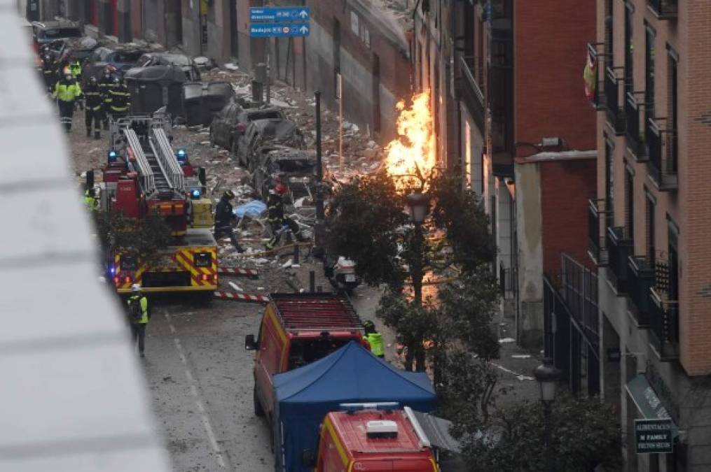 El edificio donde ocurrió la explosión es de seis plantas, pertenece a una iglesia que se ubica a cercanías de un hogar para ancianos y una escuela. Foto AFP