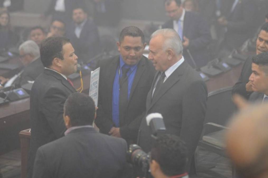 La semana pasada, los diputados de Libre protagonizaron otro zafarrancho luego de que el Parlamento hondureño reanudó sus sesiones, después de un corto descanso, esta vez en la ciudad de Gracias.