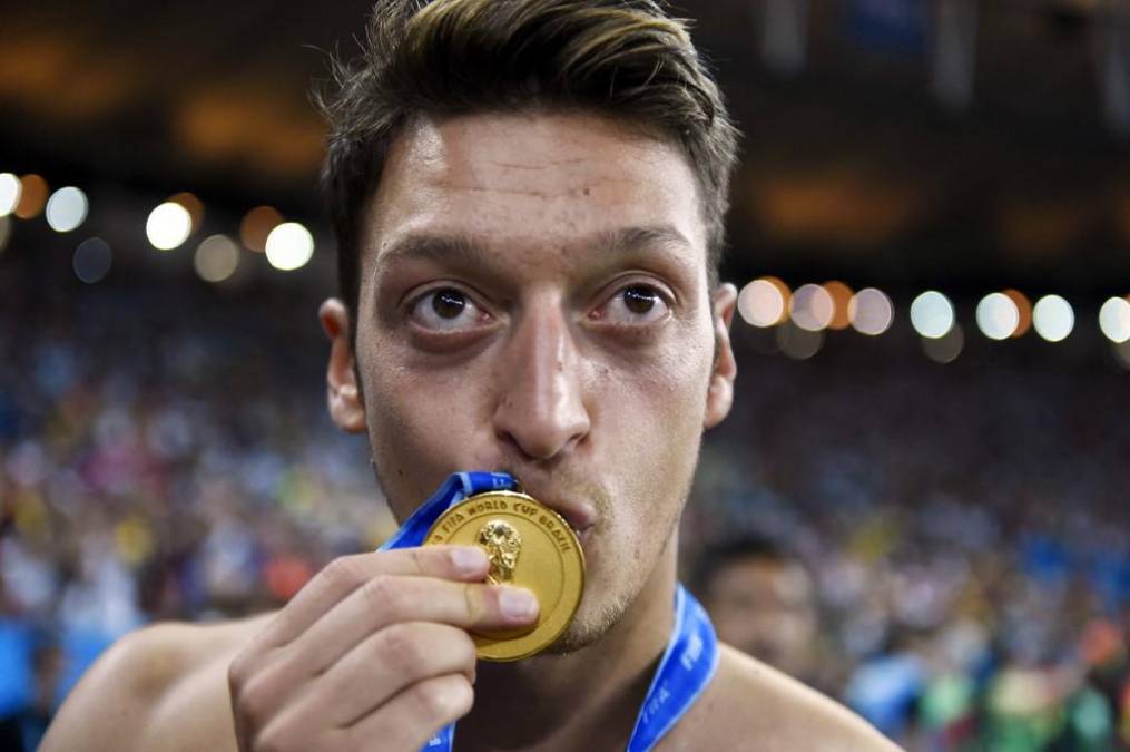El increíble imperio que atenderá Mesut Özil tras su retiro