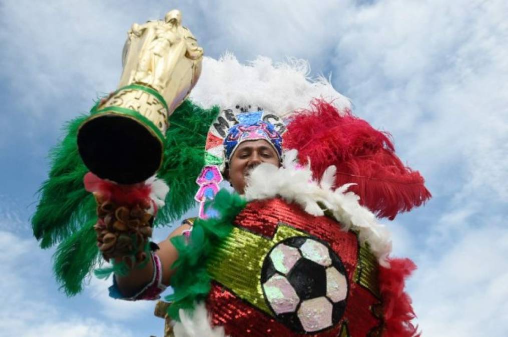 Los mexicanos están ilusionados con el triunfo sobre Alemania y Corea y ya sueñan con ganar la copa. Si no que le pregunten a él.