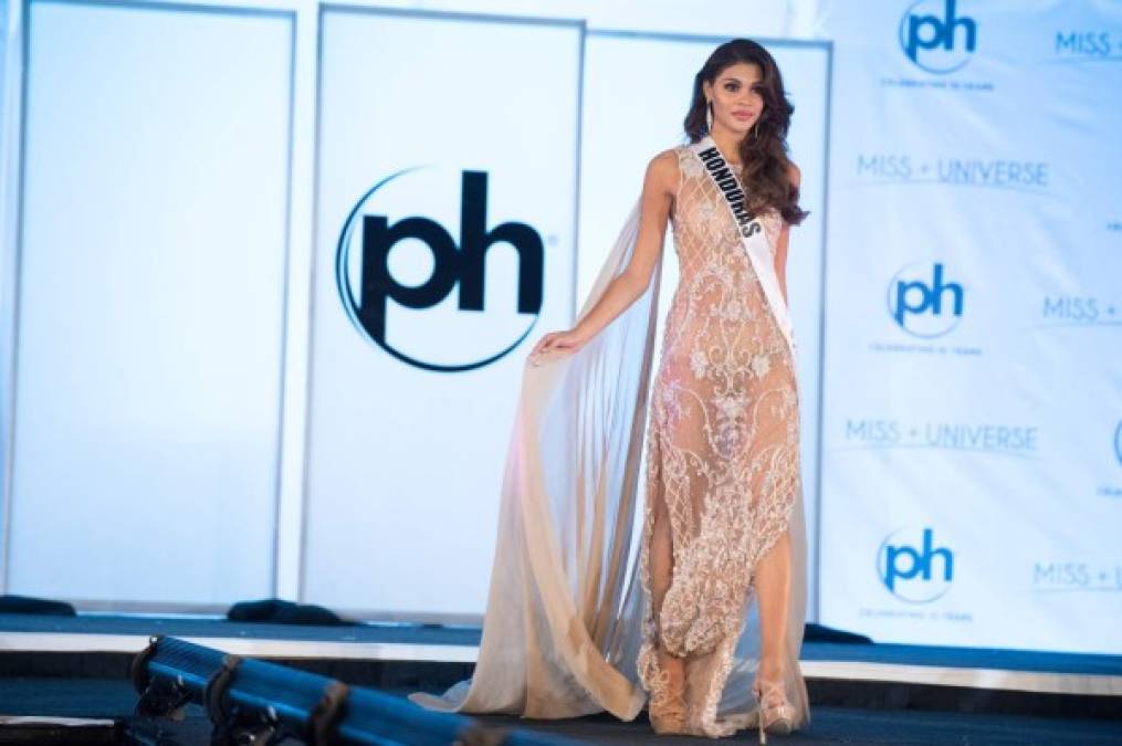 April Tobie, Miss Honduras 2017 en la preliminar del concurso.