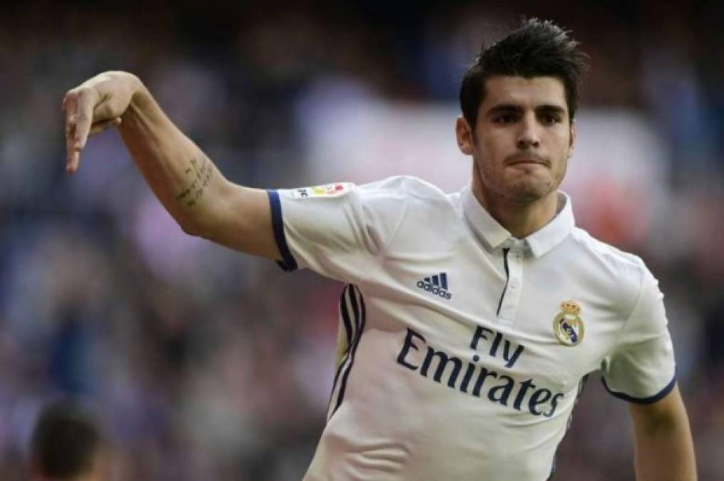 Medios españoles aseguran que el Barcelona quiere fichar al delantero español Morata. El atacante jugó en su momento en el Real Madrid.