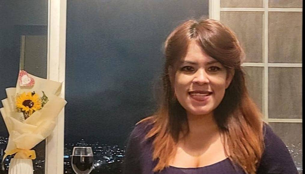 Melissa Andino se comprometió con el reconocido periodista hondureño Orlando Ponce Morazán.