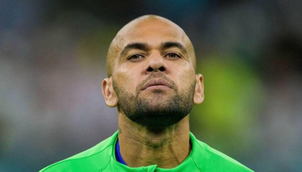 El caso Dani Alves sigue resonando y este lunes el brasileño ha quedado en libertad condicional tras pagar la fianza de un millón de euros.