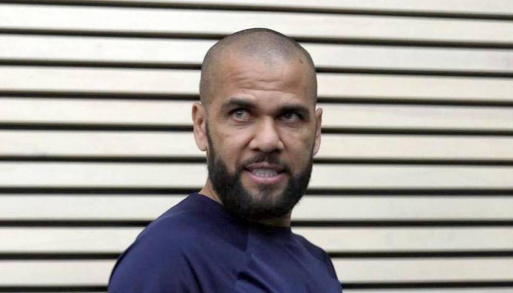 Sin embargo, el exjugador del FC Barcelona tuvo que esperar unos días mientras esperaba pagar lo que las autoridades españolas le exigían.