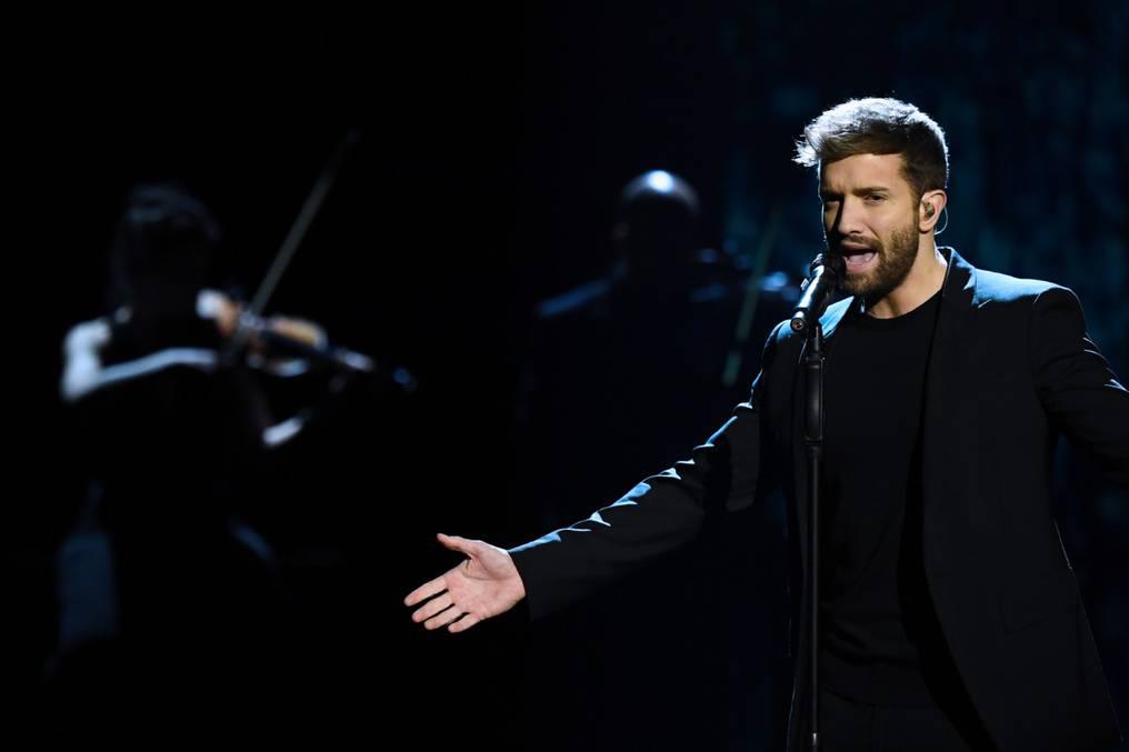 Pablo Alborán está nominado con cinco, entre ellas Grabación del año, Álbum del año y Canción del año.