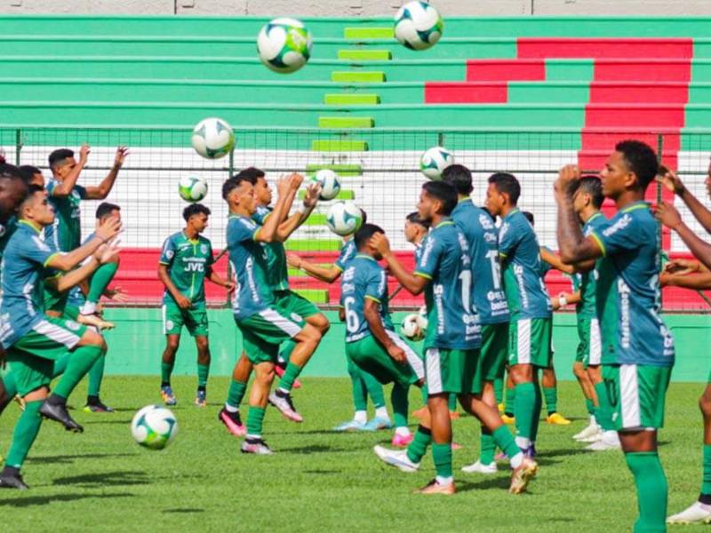 Marathón fichará a futbolista que dirigió Pedro Troglio y con pasado en Italia