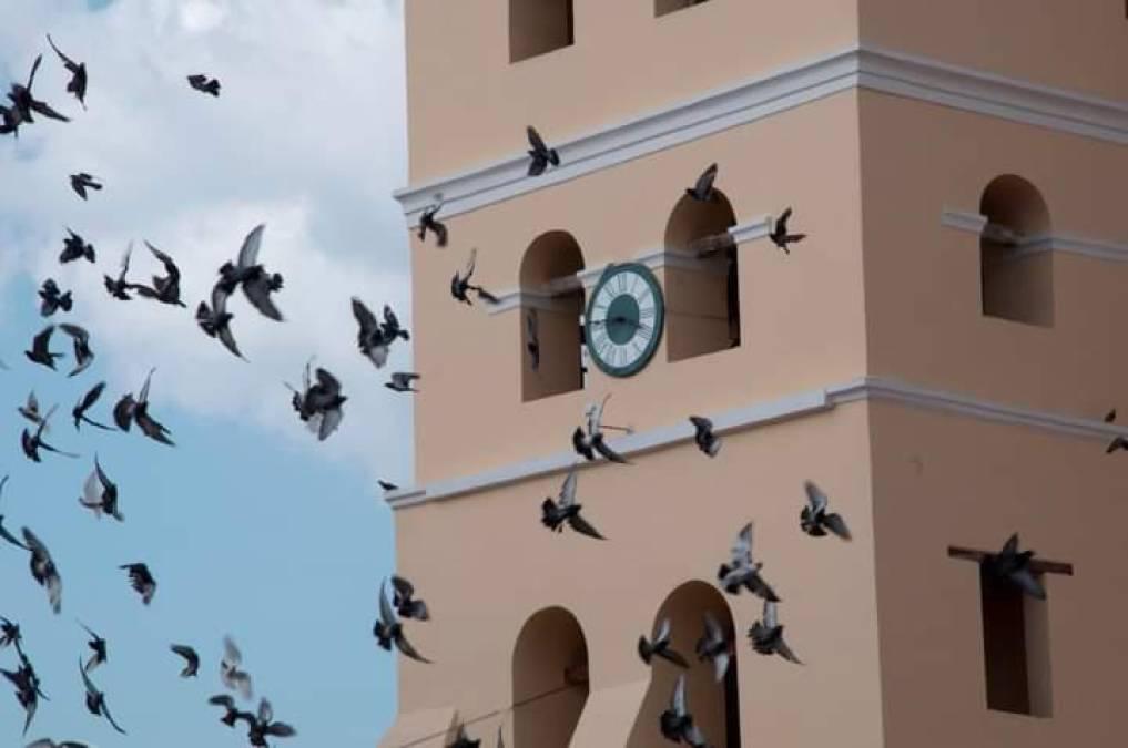 Hondureños recibirán 2023 con 12 campanadas del reloj más antiguo de América