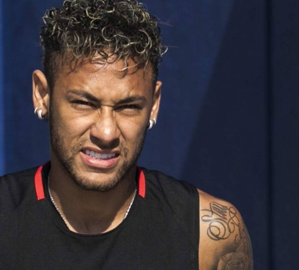 Neymar: El París Saint Germain no quiere alargar más la operación Neymar, según informa L'Equipe en su edición de este miércoles. El club parisino sabe que cuánto más se alarge la operación más difícil será concretarla y por ello ha pedido al brasileño una respuesta definitiva.