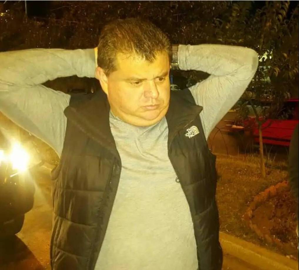 A partir de 2008, El Rojo se convirtió en el lugarteniente de Don H, quien delegó en él la totalidad de sus operaciones debido a que reconoció en El Rojo un carisma y unas cualidades de las que él carecía. Con el tiempo, El Rojo fue ascendiendo en la jerarquía de la organización criminal y ganando poder e influencia en el mundo del narcotráfico en Honduras. Fue capturado el cuatro de marzo de 2017 cuando transitaba por la zona 10 de la ciudad de Guatemala. 