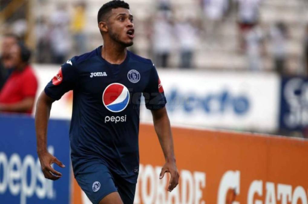 Marcelo Pereira: El jugador del Motagua será el acompañante del Maynor Figueroa en la zaga central.