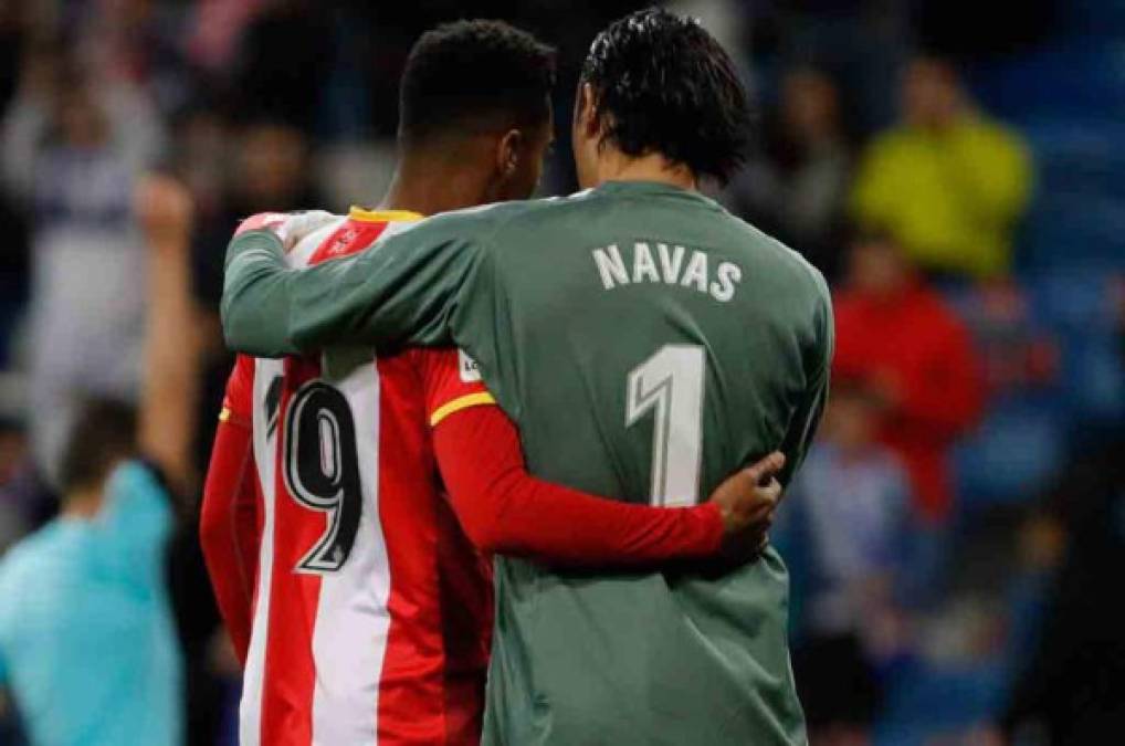 En marzo del presente 2018, Lozano se enfrentó al Real Madrid y fue rival del tico Keylor Navas. El costarricense abrazó al hondureño tras el final del partido en donde el club merengue venció 6-3 al Girona.