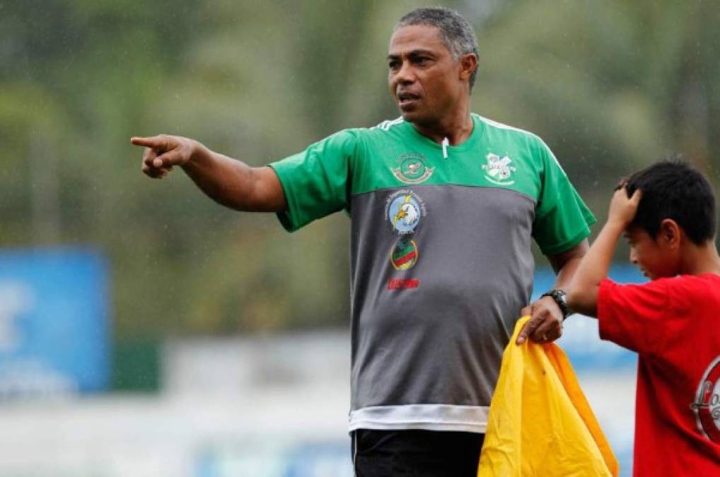 Reynaldo Clavasquín: El exjugador podría convertirse en el entrenador del Platense de cara a la próxima campaña.