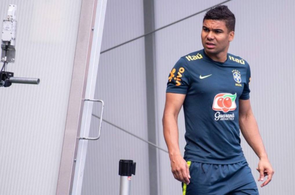 El otro mixto que utilizará Brasil, será el contención de Real Madrid Casemiro. Foto EFE