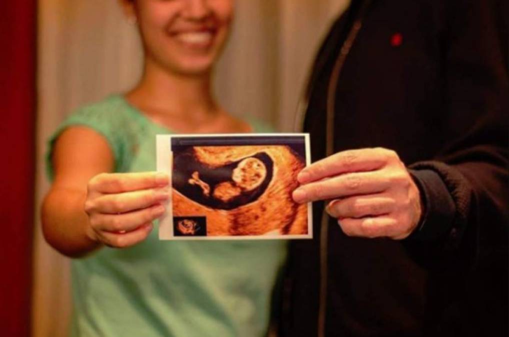 Gabriela y Nayib anunciaron el embarazo de su primer hijo por la redes, uno de sus medios preferidos para comunicarse con sus seguidores.