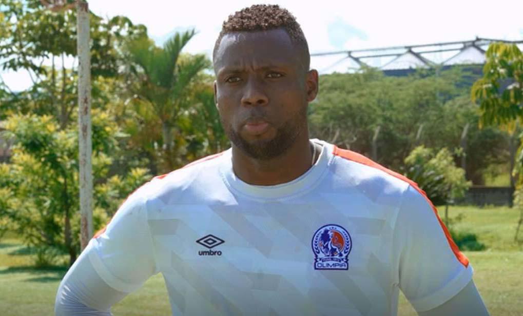 Yustin Arboleda anuncia que dio positivo por covid-19 junto a su familia