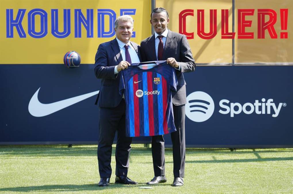 Laporta mencionó que parte importante para que se haya dado el acuerdo, fueron las ganas del jugador de convertirse en azulgrana.