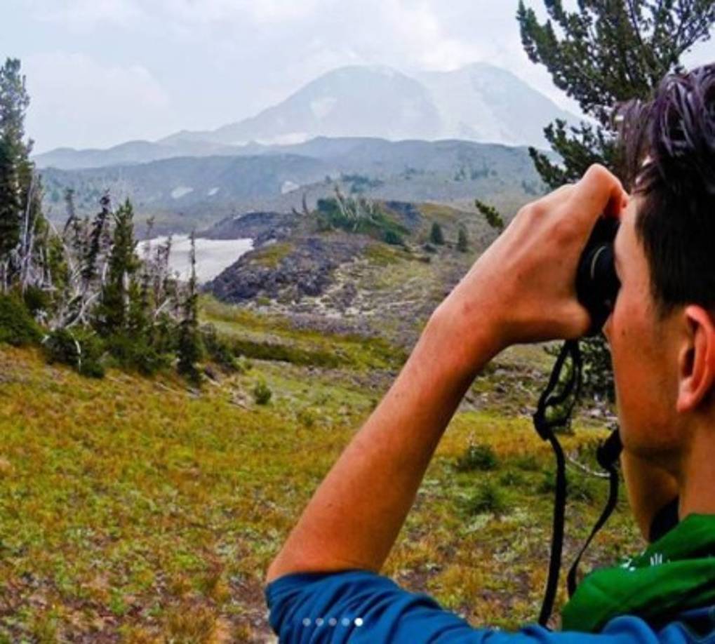 La tribu que le quitó la vida al estadounidense, viven en su propia isla pequeña y se resisten a todo contacto con otras personas, atacan a cualquiera que se les acerque, según medios internacionales.