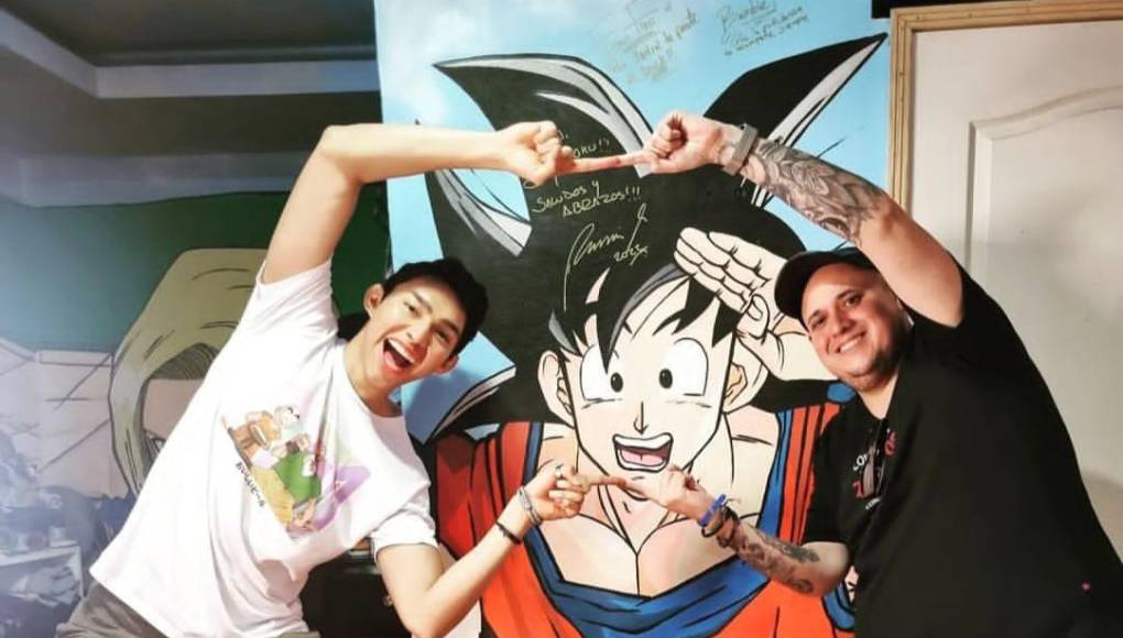 Sahin, como popularmente le conocen, contó que la influencia de sus convenciones es tanto, que unos 100 jóvenes en Honduras se han tatuado el logo de su obra maestra Anime World Convetion.