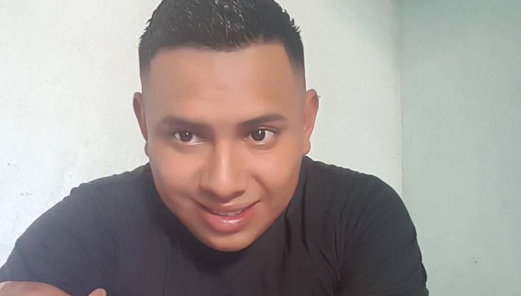 Miembros de la DNFE en conjunto con la DPI y en compañía del fiscal Bayron Valle llegaron a una casa abandonada cuando fueron sorpendidos por varios sujetos que armas de grueso calibre comenzaron a disparar.