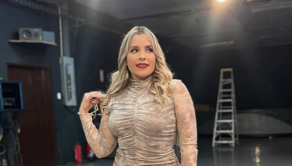 Sin embargo, pese al anuncio de su retiro de las canchas como reportera, reveló que ahora la verán en las gradas de los estadios como una aficionada más. 