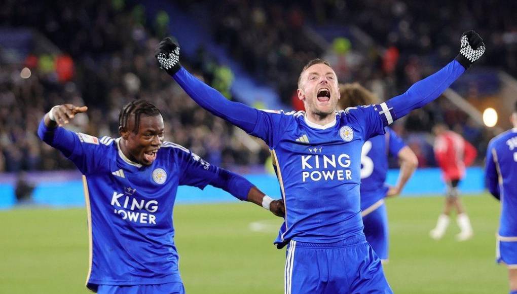 Un año pasó y ya logró recuperar la sonrisa, ya que este viernes se confirmó que estarán nuevamente en la Primera División del fútbol de Inglaterra.