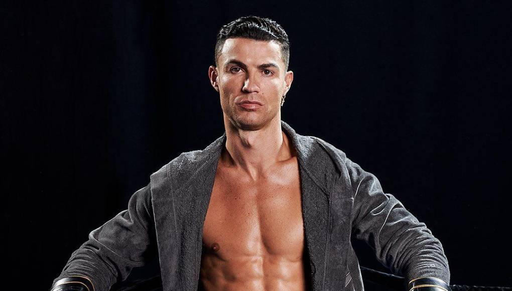 “No hay alimentos costosos. Utilizo alimentos orgánicos y naturales: pescado, pollo, ternera, huevos, aguacate, aceite de coco y arroz negro”, comento en una entrevista con el medio británico The mirror.