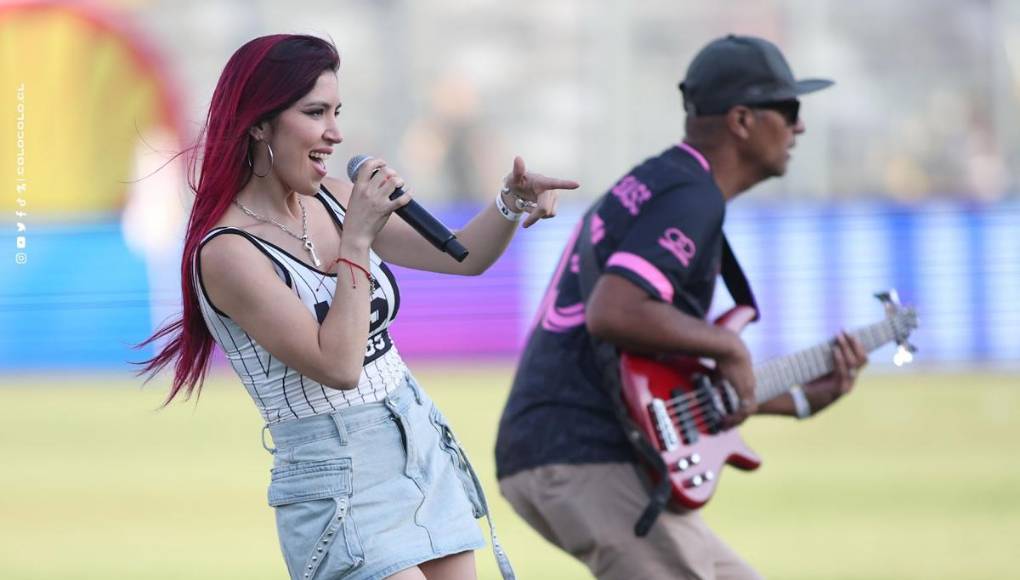 El espectáculo, que tuvo una duración de una hora, comenzó con la presentación de los artistas chilenos Pablito Pesadilla, Mary la cumbia de barrio y Amerikan Sound.