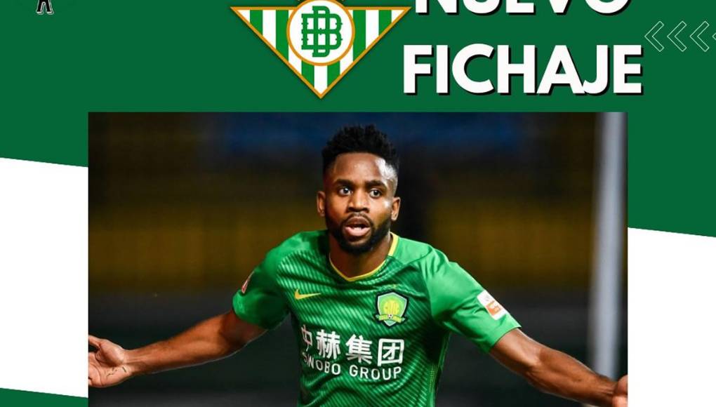Cédric Bakambu es nuevo fichaje del Betis. El delantero congoleño llega procedente del Galatasaray, traspasado hasta final de temporada.