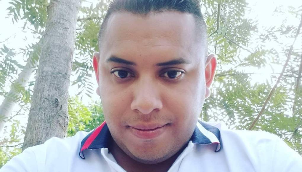 En España era seguidor del Barcelona y su ídolo en el fútbol era Lionel Messi.