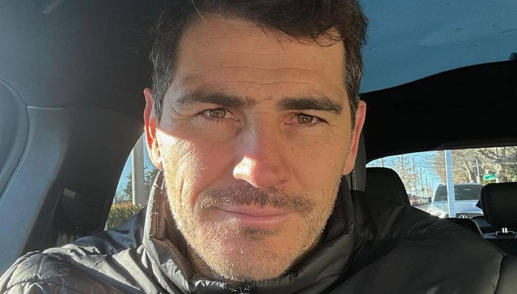 Ahora, el programa Socialité de Telecinco revela que el exfutbolista podría estar iniciando una relación con una conocida influencer.