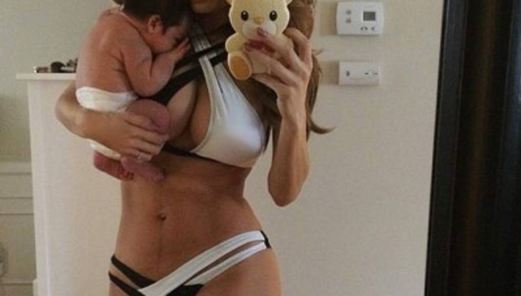 Así luce Sarah Stage tras dar a luz