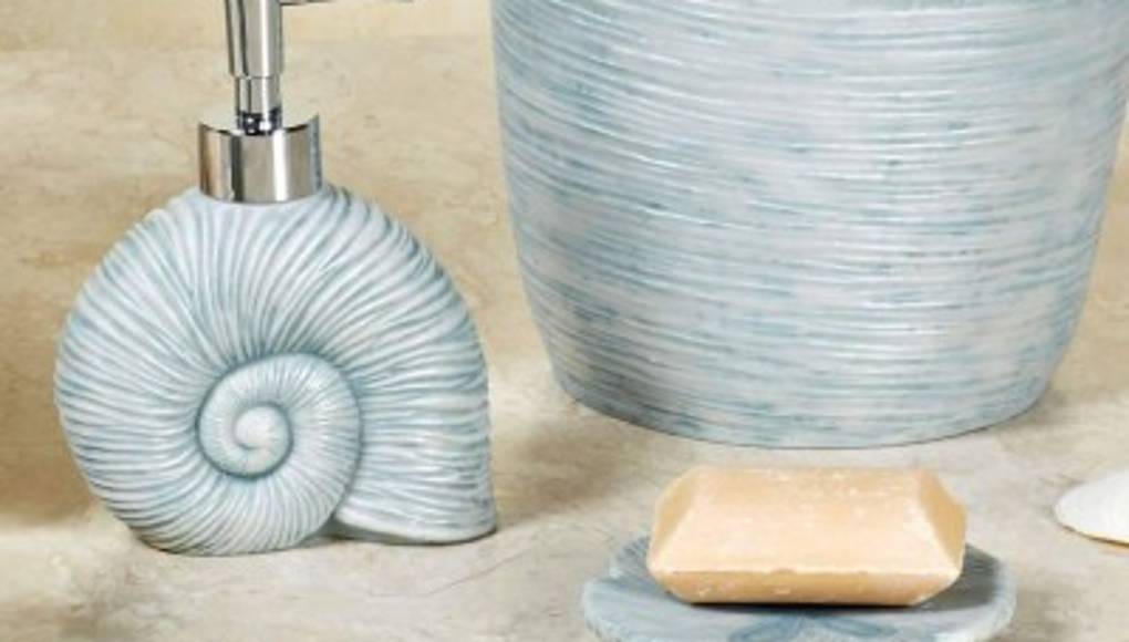 Los 10 accesorios que no te pueden faltar en el baño