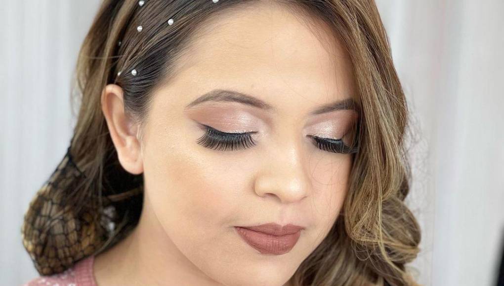 Ideas de maquillaje para lucirte en Navidad y Año Nuevo