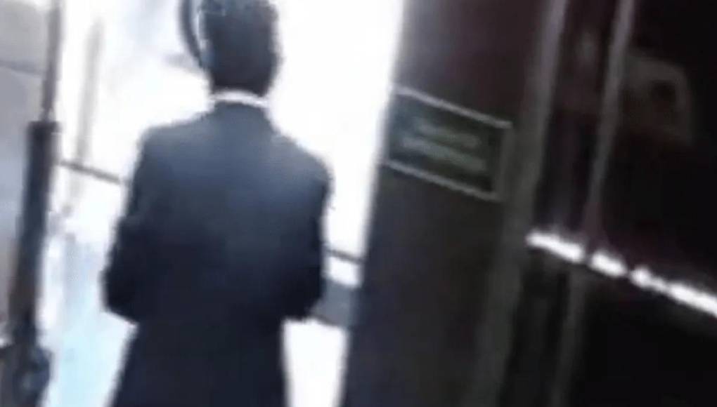 Al periodista se le había visto por última vez el lunes a las 14:00 hora local (20:00 GMT) afuera de una estación de radio, donde entre tres y cuatro personas, al menos una con armas largas, lo secuestraron “violentamente”, según la Fiscalía de Jalisco.