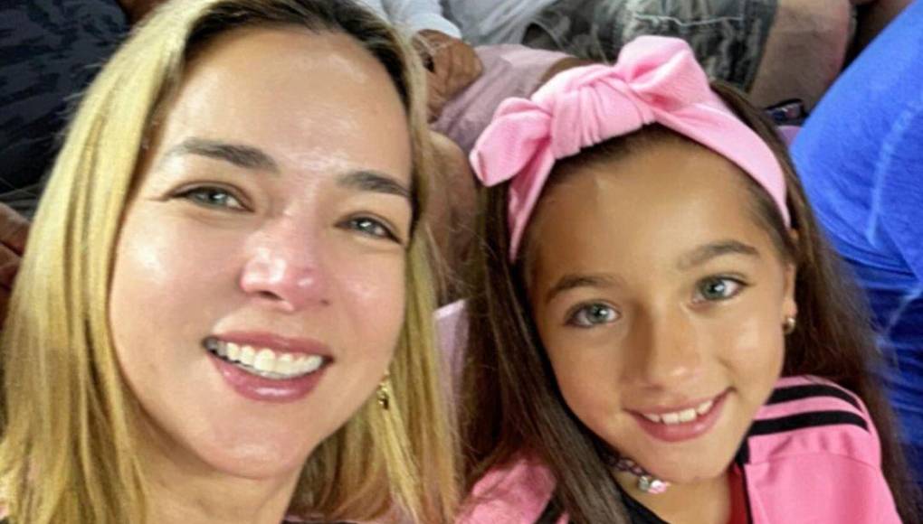 Aunque Adamari López y Toni Costa se separaron en 2021, la protagonista de telenovelas como Amigas y Rivales ha preferido mantenerse soltera y dedicarse completamente a su faceta de madre. Y aunque ha dejado en claro que no está cerrada al amor, hasta ahora no tiene entre sus planes el volver a enamorarse.