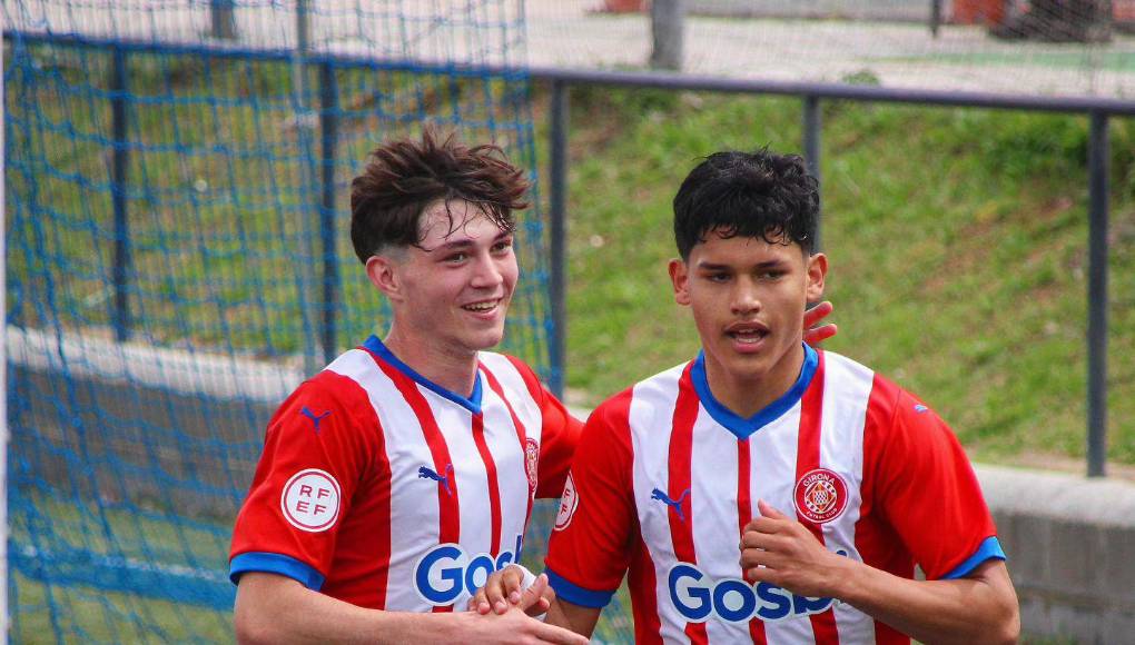 Richard Martínez, de 16 años, milita en el Juvenil A del Girona de la primera división de España. El delantero hondureño, que creció en la aldea Villa Vieja, en la carretera con salida a Danlí, El Paraíso, recientemente anotó su primer gol en la institución.