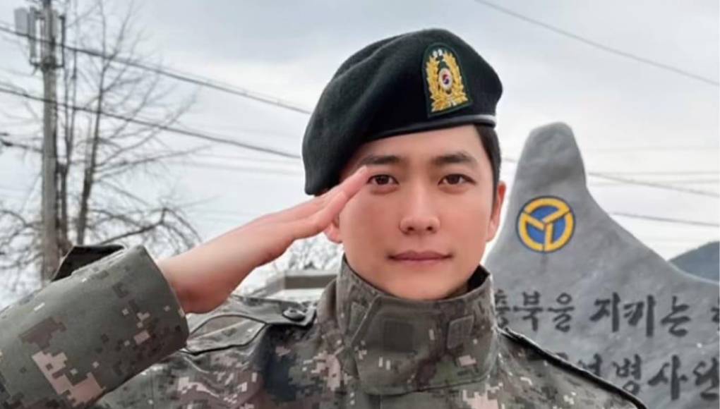  Kang Tae Oh está de regreso, el 19 de marzo culminó el servicio militar obligatorio en su natal Corea del Sur. El actor inició con su deber el 20 de septiembre de 2022 y, luego de 18 meses, retomará sus actividades profesionales y personales. El 18 de marzo, su agencia de representación informó que el actor ya había recibido una propuesta para protagonizar un nuevo K-drama de comedia romántica. 