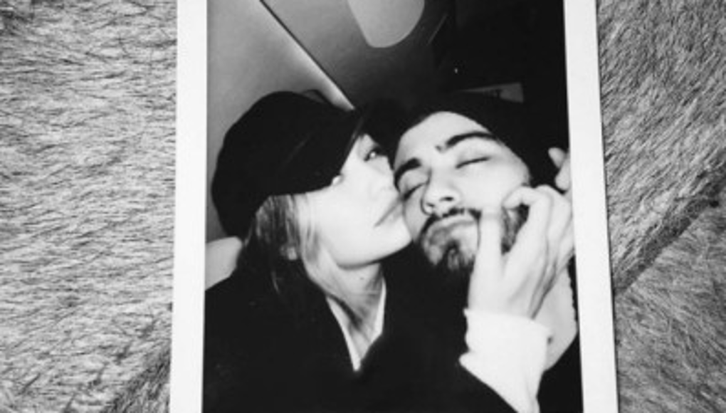 Zayn publica primera selfie con Gigi