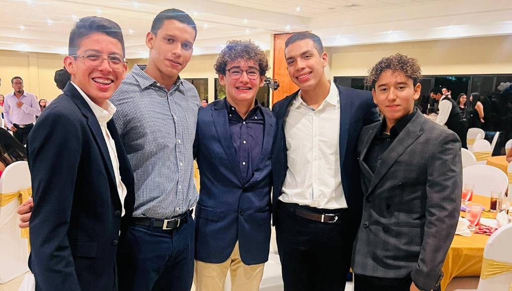 David Huezo, Omar Oyuela, Moisés Peña, Joaquín Maldonado y David Cardona 