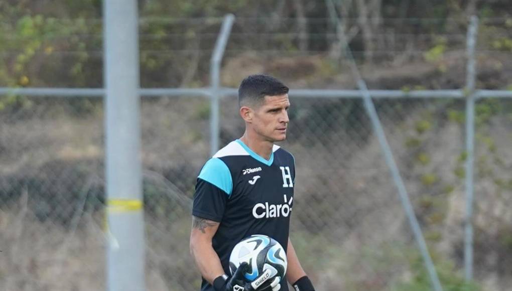 Jonathan Rougier - Finalmete Reinaldo Rueda se ha decidido por el portero argentino nacionalizado hondureño para defender el arco de la Selección de Honduras ante Costa Rica. Debut histórico del guardameta del Motagua.