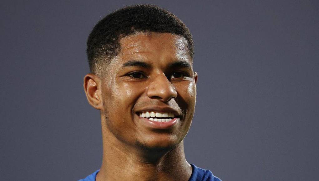 Ante la inminente salida de Mbappé, el conjunto francés apostaría por el futbolista de 26 años que tiene contrato hasta 2028 y un valor en el mercado actual de 70 millones de euros.