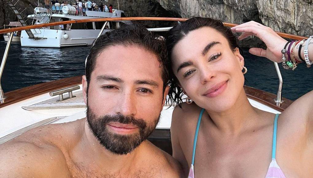 En su cuenta oficial de Instagram, Melissa ha compartido recientemente fotos de un atractivo galán. Ambos lucen felices en sus vacaciones en pareja, pero la cantante no ha confirmado todavía el estatus de su relación.