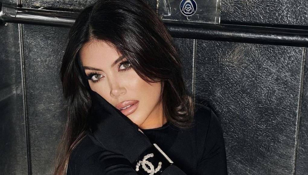 Sobre los detalles que abarca el acuerdo entre la modelo y la empresa revelaron lo siguiente: “DivasPlay se comprometió a ocuparse de toda la logística necesaria para que un fotógrafo, reconocido a nivel internacional por su trabajo con Playboy, viaje por el mundo junto a Wanda Nara para generar el contenido necesario (fotos y vídeos) para que ella publique en su plataforma personal diariamente”.