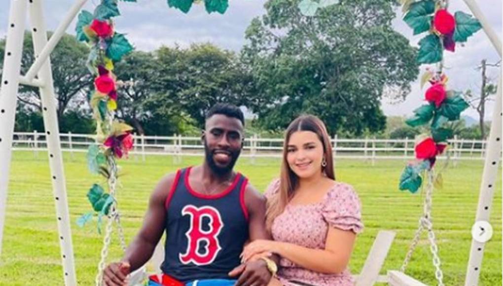 El colombiano Roberto Riascos conquistó el corazón de Esthefany Ulloa, de Comayagua.