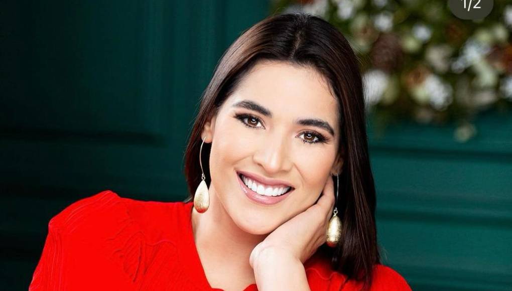Carolina Lanza es en la actualidad una de las presentadoras más reconocidas, asimismo considerada uno de los rostros más bellos de la TV hondureña.